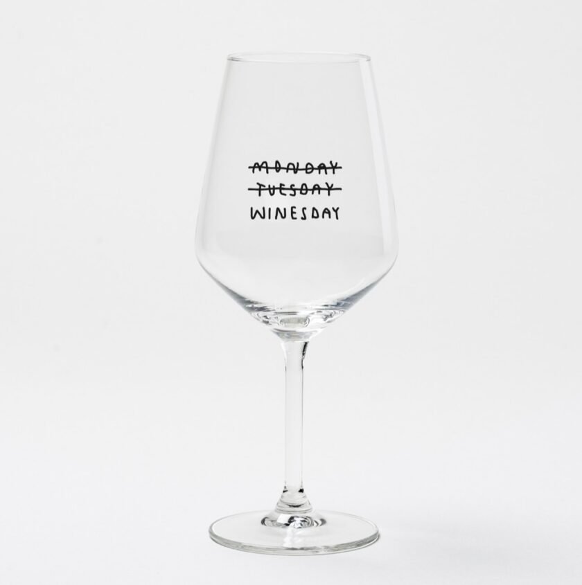 "Monday Tuesday Winesday" wine glass by Johanna Schwarzer × selekkt