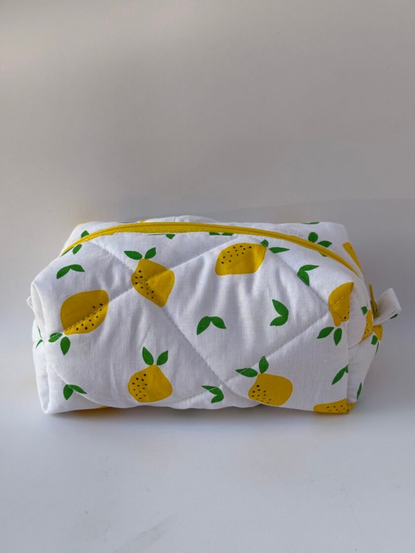 Lemon Mood 1 - Beauty Bag - Image 3