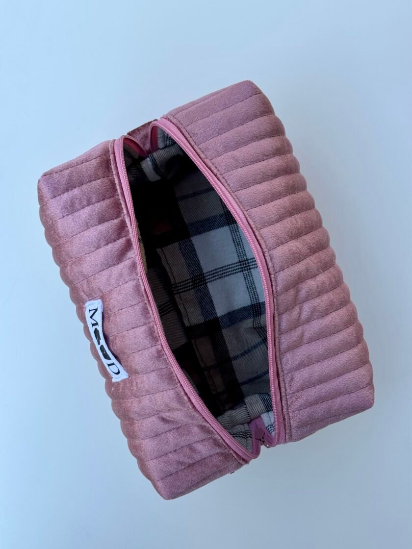 Rosé Velvet - Makeup Bag - Image 2