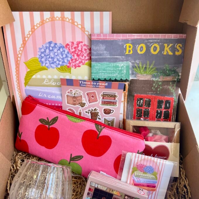 Book lover Gift Box