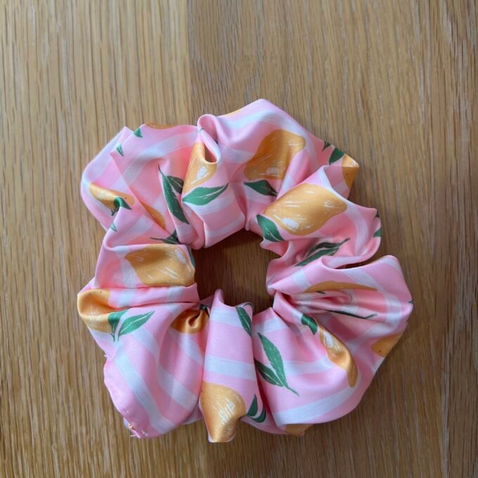 Lemons Scrunchie